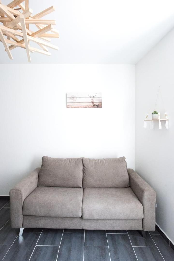 Le Hirvi - Cocon Zen Et Epure A 10Min Vieux Lyon Apartment Екстериор снимка