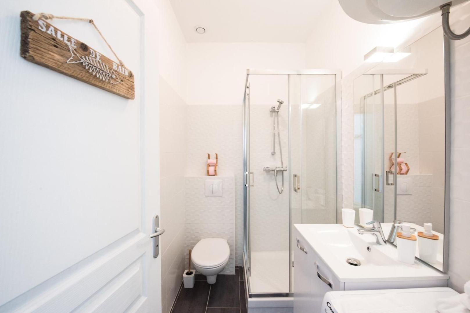 Le Hirvi - Cocon Zen Et Epure A 10Min Vieux Lyon Apartment Екстериор снимка